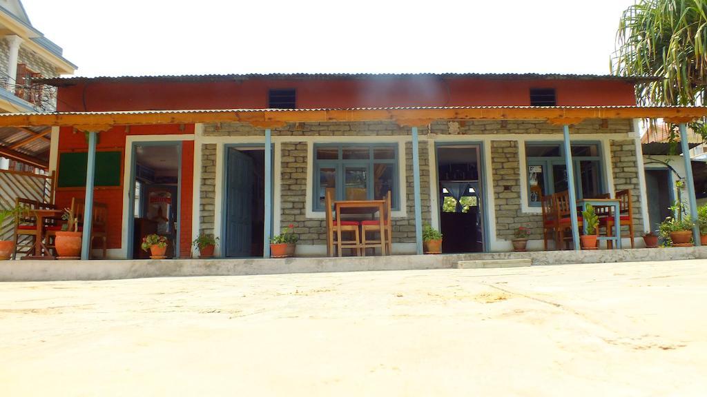 Hotel Greenland Pokhara Dış mekan fotoğraf