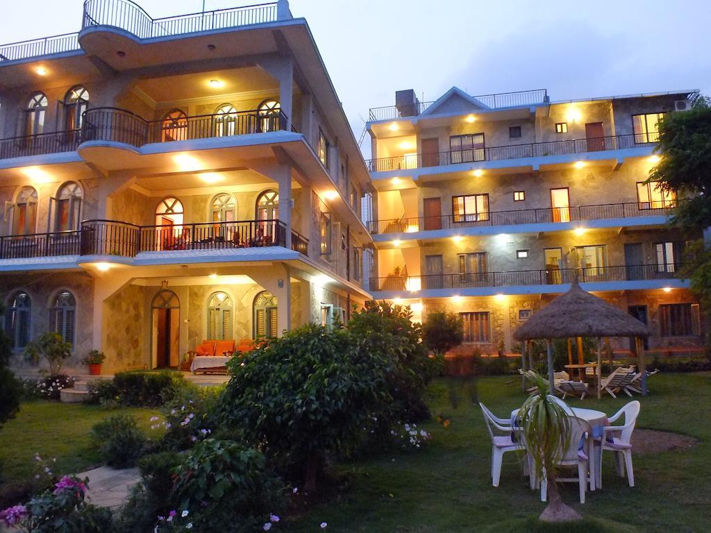 Hotel Greenland Pokhara Dış mekan fotoğraf