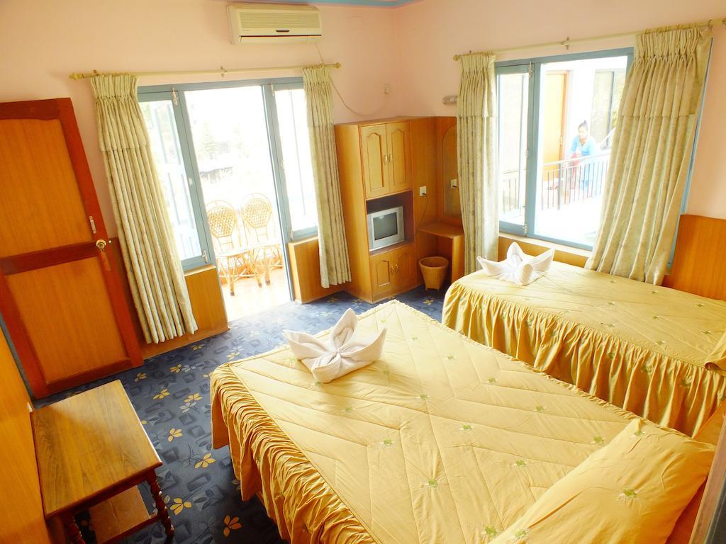 Hotel Greenland Pokhara Dış mekan fotoğraf